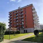 Bilocale Moderno Con Doppia Terrazza A Corvetto M3