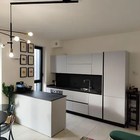 Apartmán Bilocale Moderno Con Doppia Terrazza A Corvetto M3 *