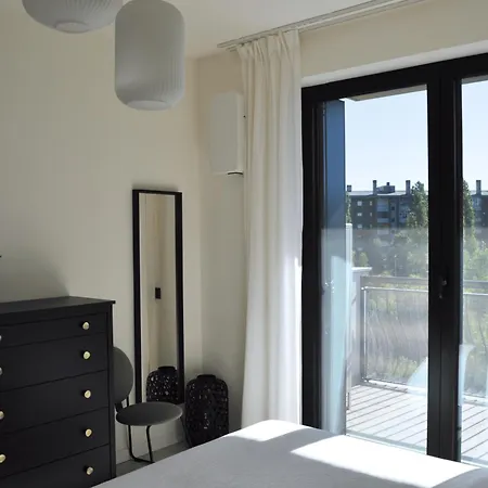 Bilocale Moderno Con Doppia Terrazza A Corvetto M3 ミラノ